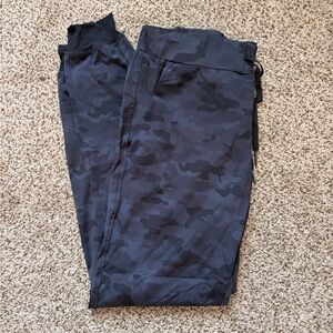 Women's Camouflage Ankle Pants